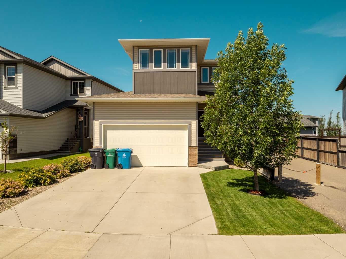 279 Northlander Bend W — photo 1