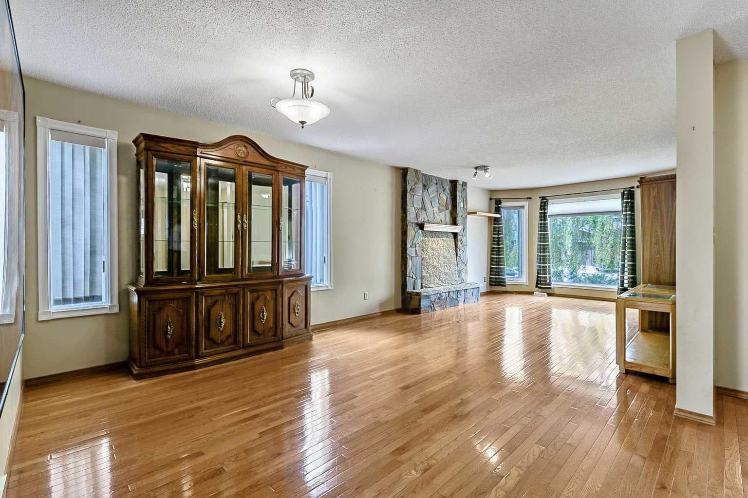 25 Downey Road — photo 4