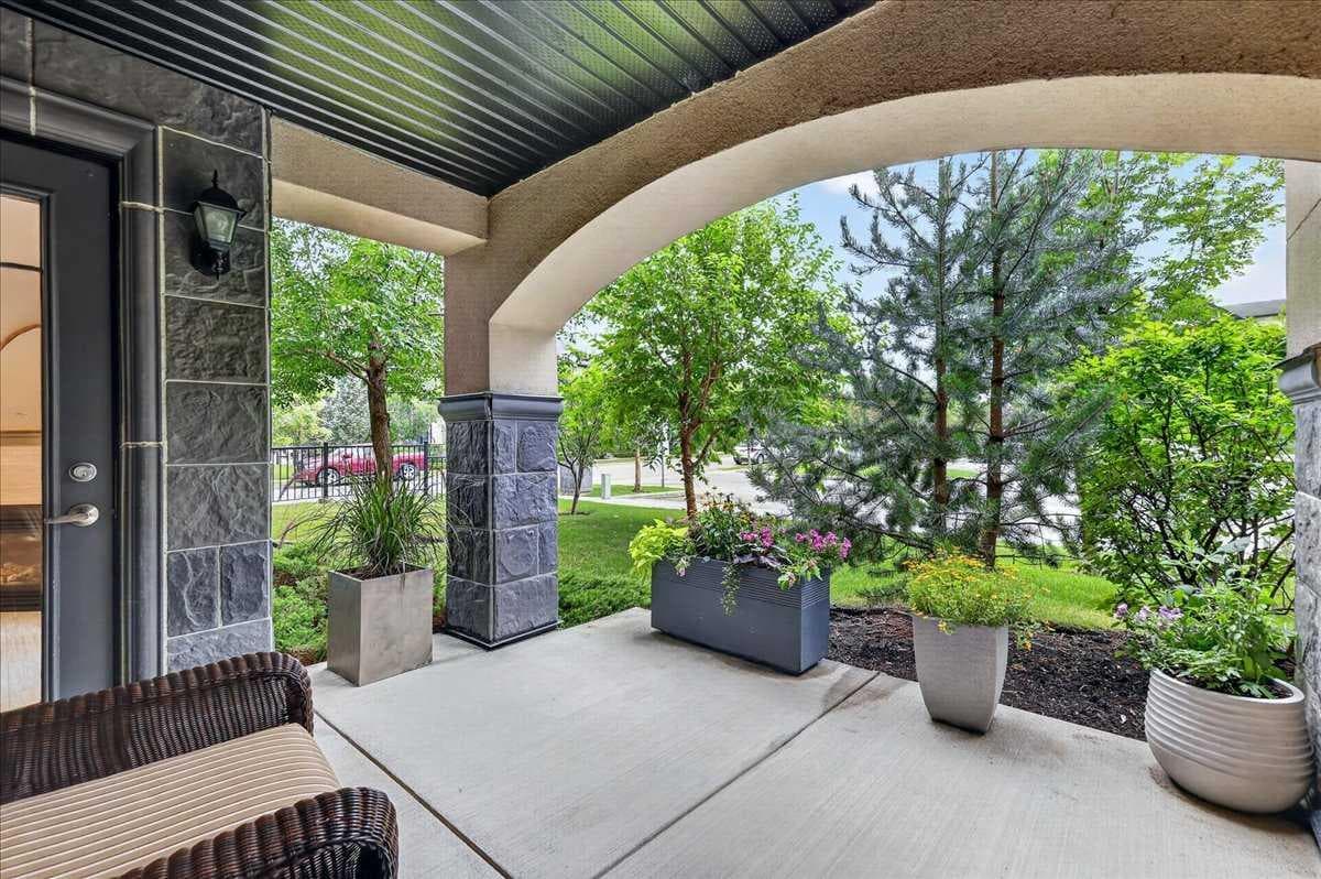 3111, 310 Mckenzie Towne Gate SE — photo 2