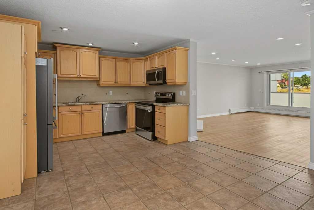 414, 333 Garry Crescent NE — photo 5