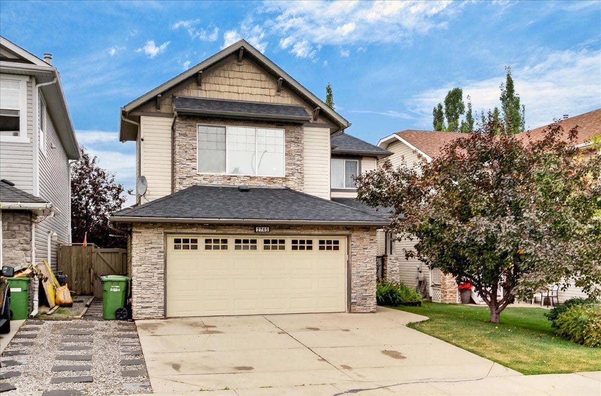 2745 Coopers Manor SW — photo 1