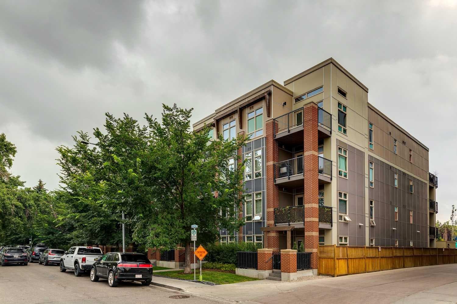 208, 323 20 Avenue SW — photo 1