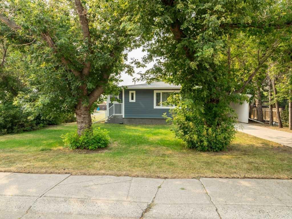 2209 22 Avenue — photo 3