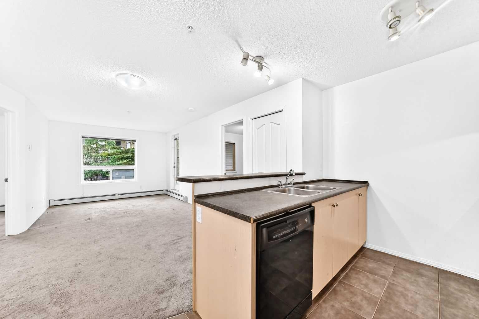 3120, 60 Panatella Street NW — photo 3