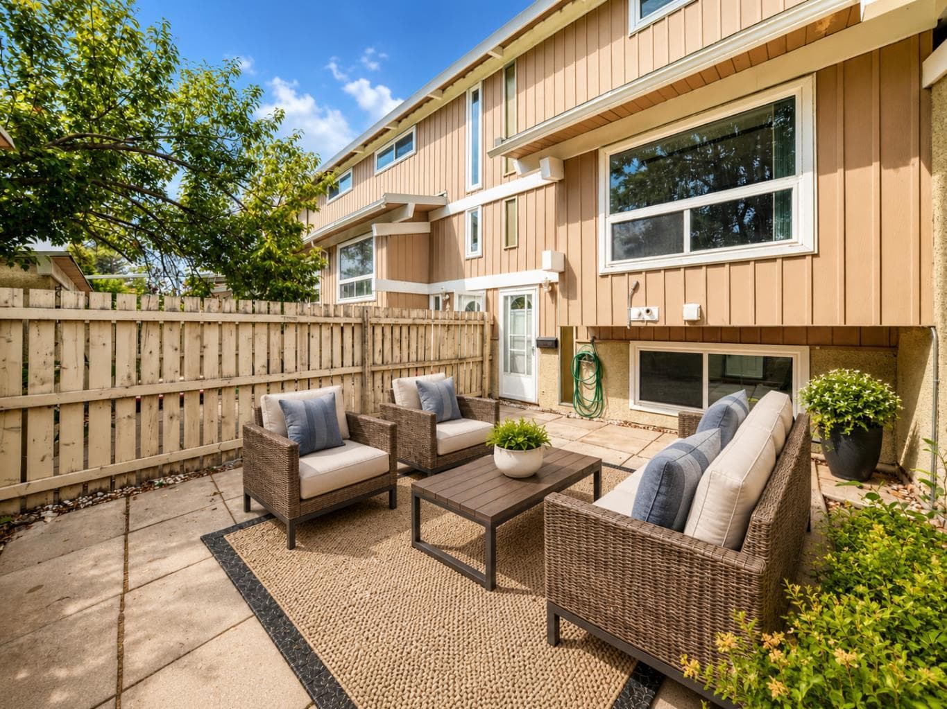 403, 11010 Bonaventure Drive SE — photo 2