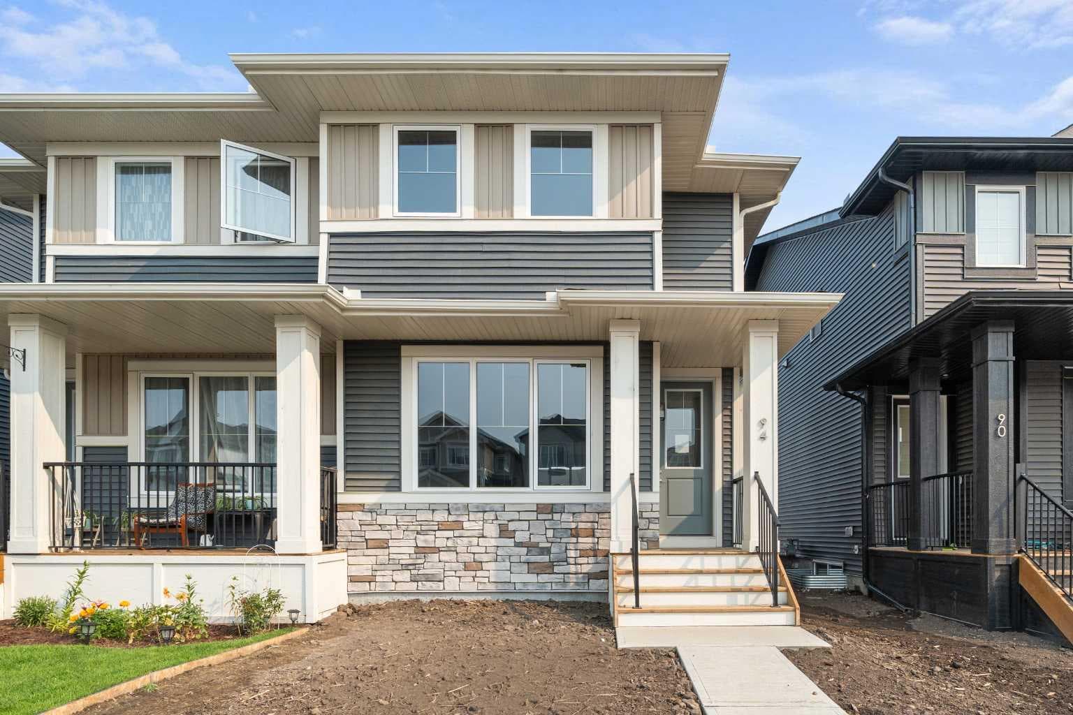 94 Sora Gardens SE — photo 1