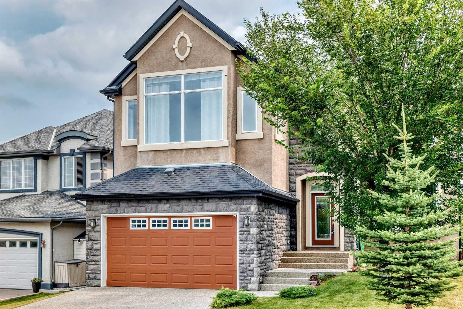 145 Cranridge Terrace SE — photo 2