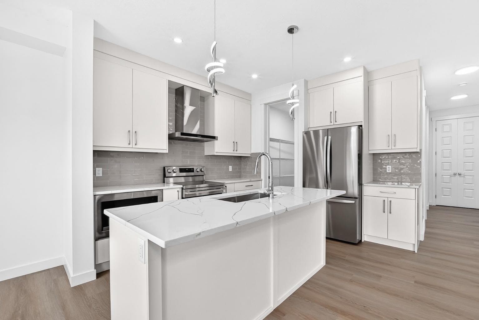 164 Lakewood Circle — photo 4