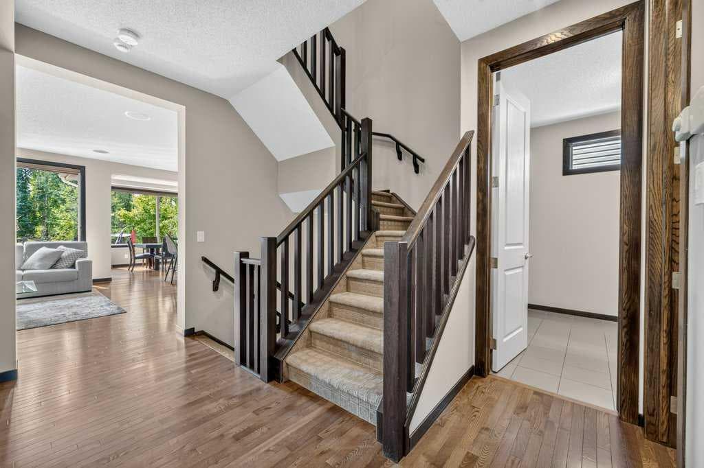 23 Cranarch Landing SE — photo 4