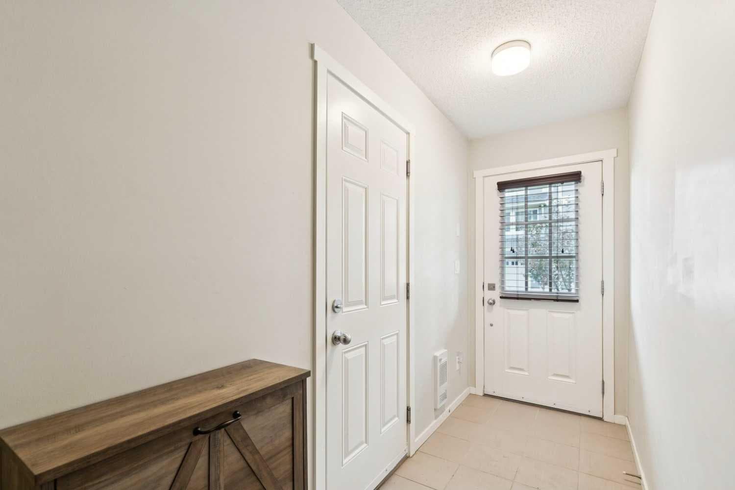 43 Kinlea Common NW — photo 5