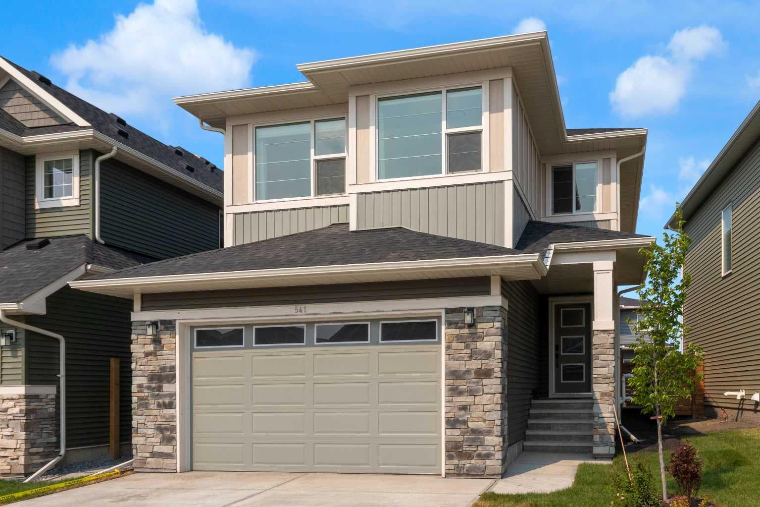541 Baywater Manor SW — photo 2