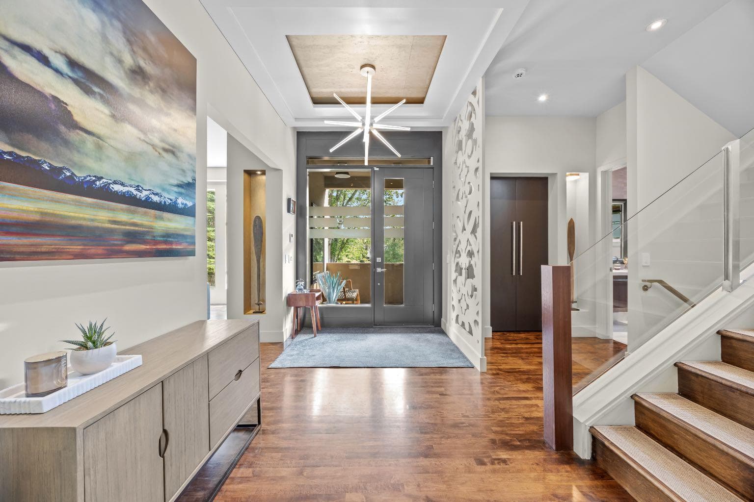 1143 Sifton Boulevard SW — photo 3