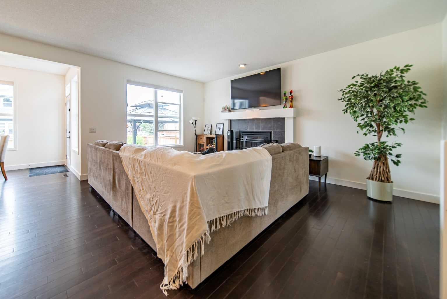 83 Auburn Glen Lane SE — photo 3