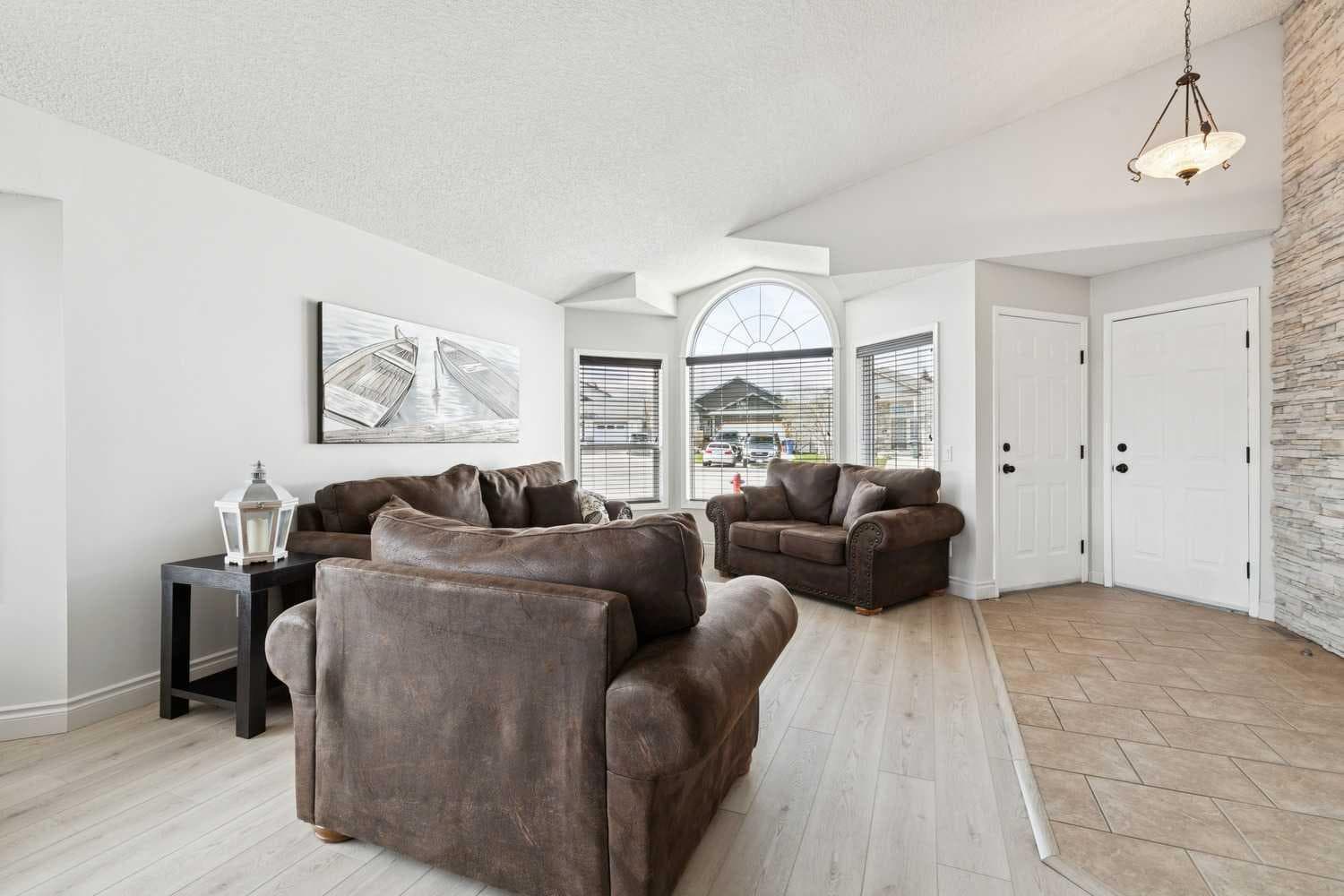 438 Sheep River Point — photo 4