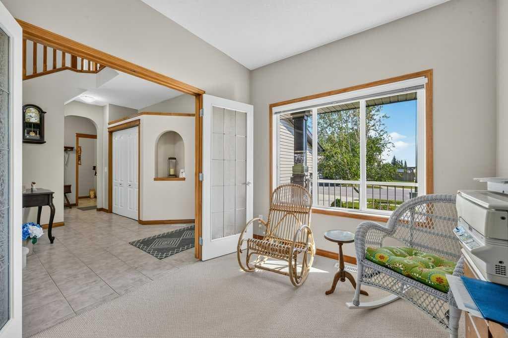 10 Westmount Road — photo 3
