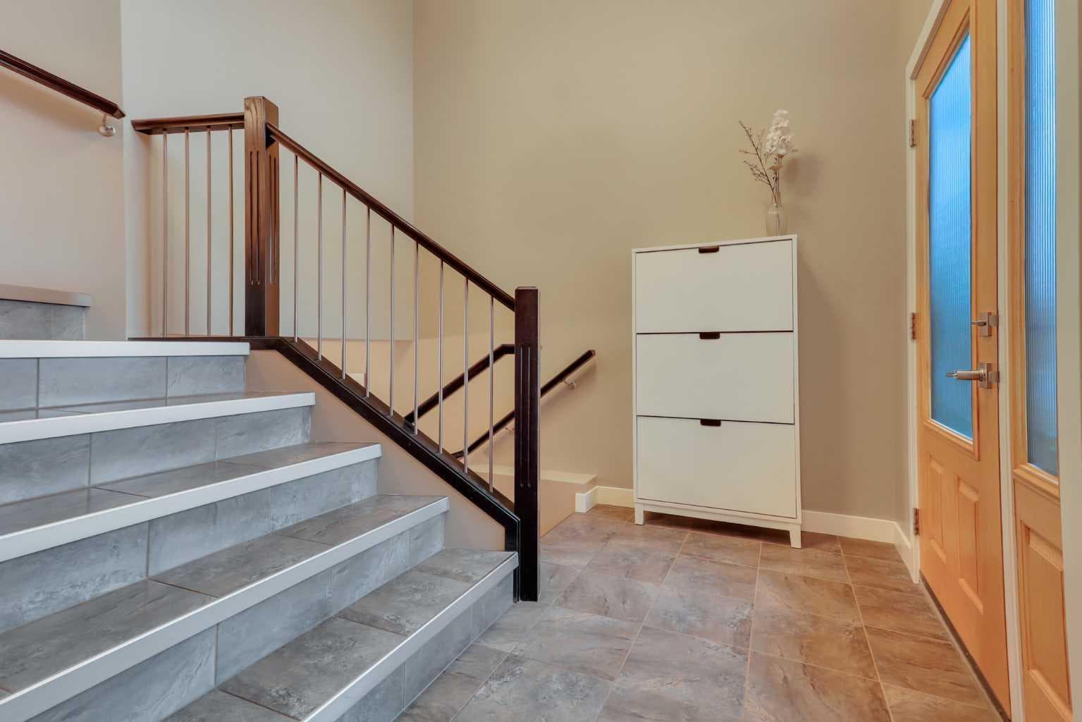 203 Cedar Square — photo 4