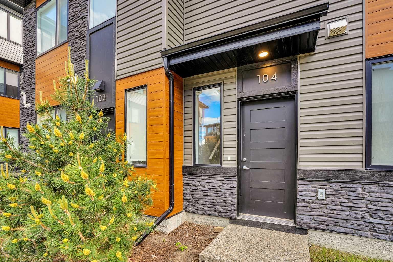 104 Corner Glen Circle NE — photo 3
