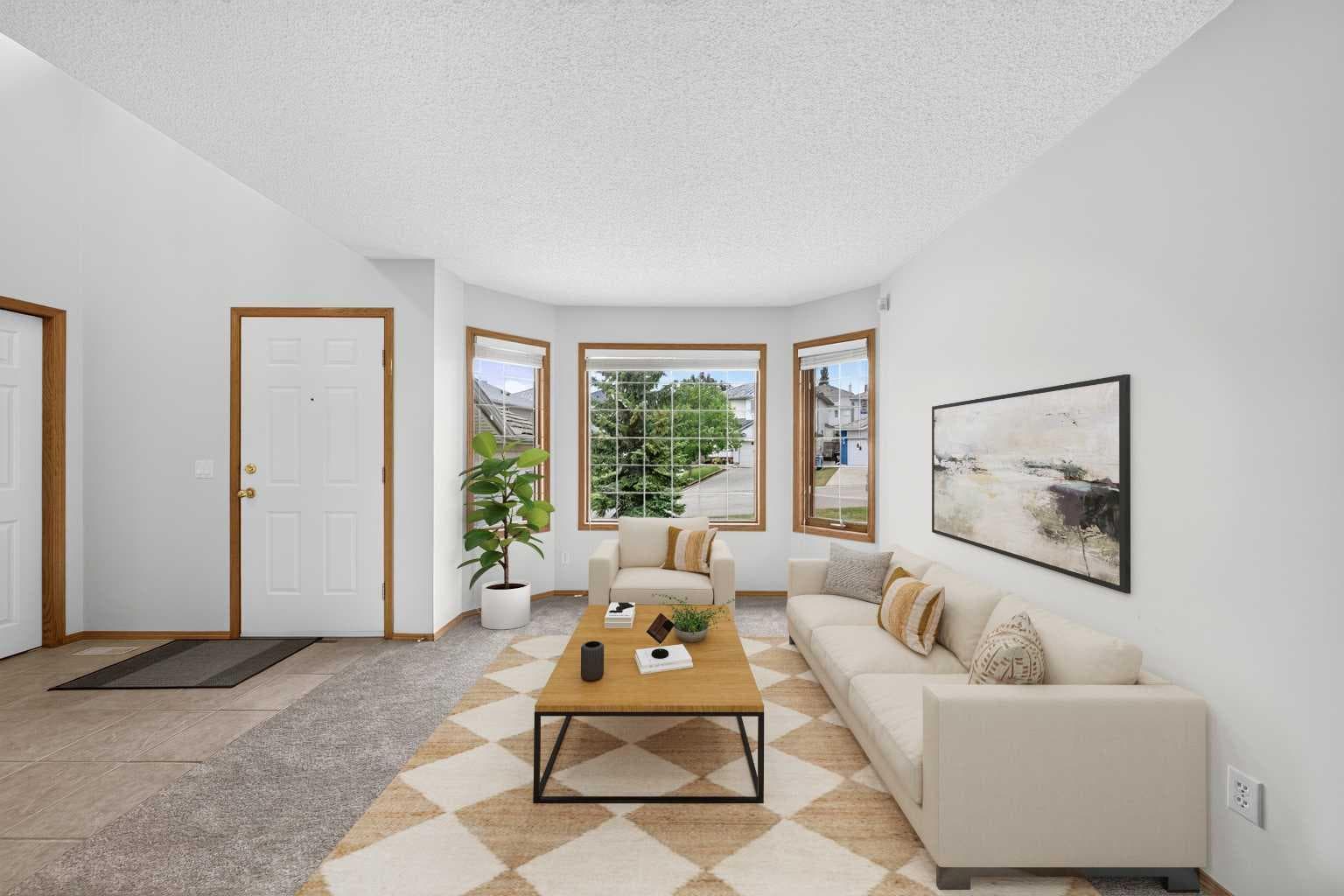 307 Edgeridge Gardens NW — photo 3