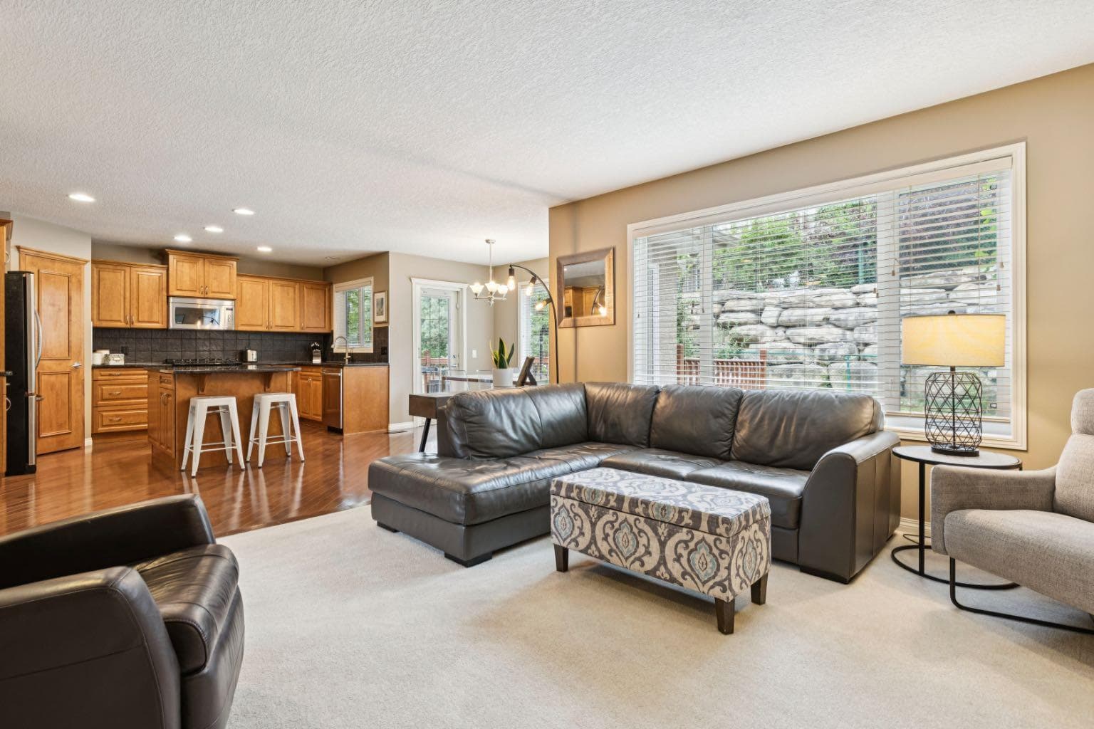 51 Sienna Park Crescent SW — photo 3