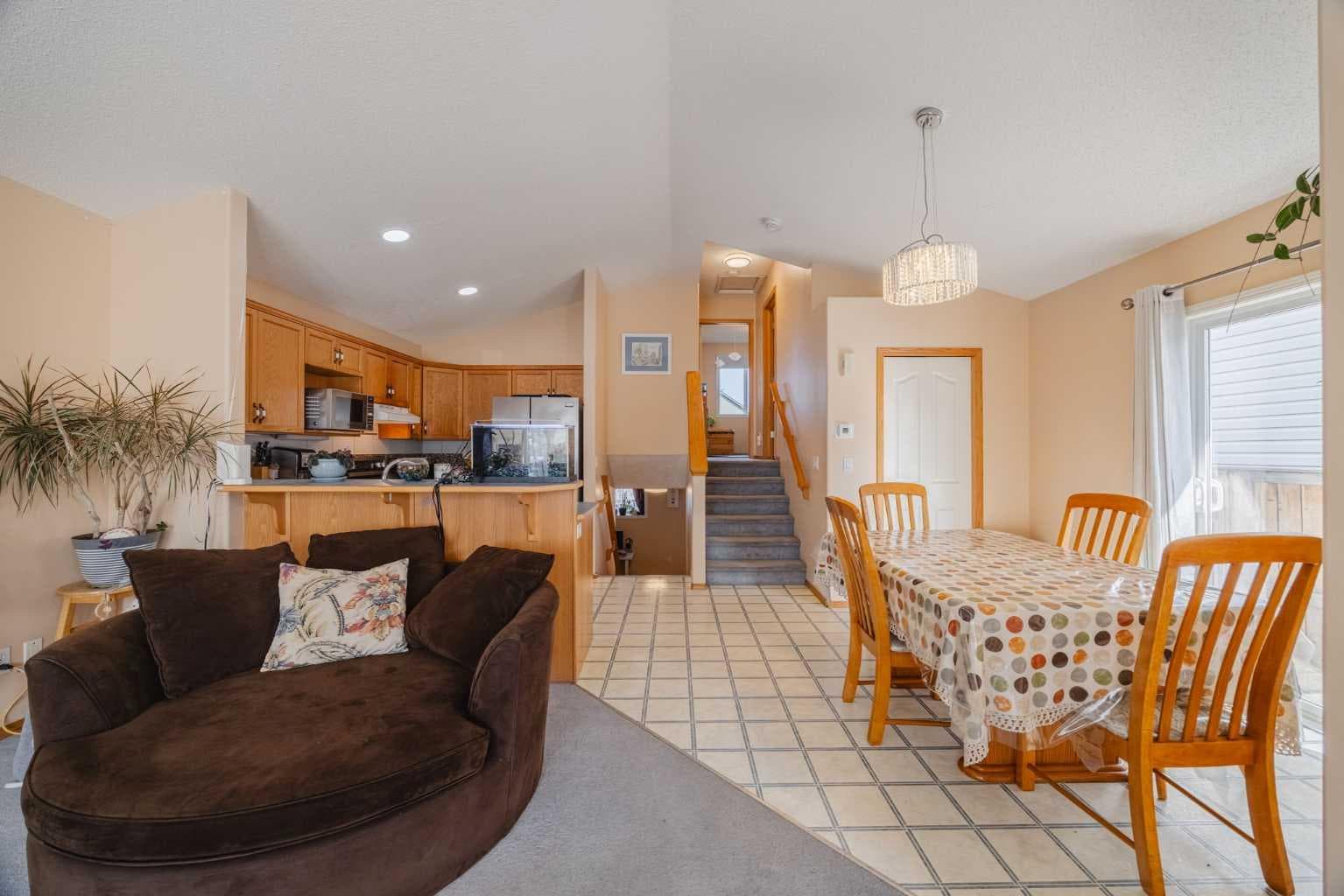 23 Tarington Way NE — photo 2