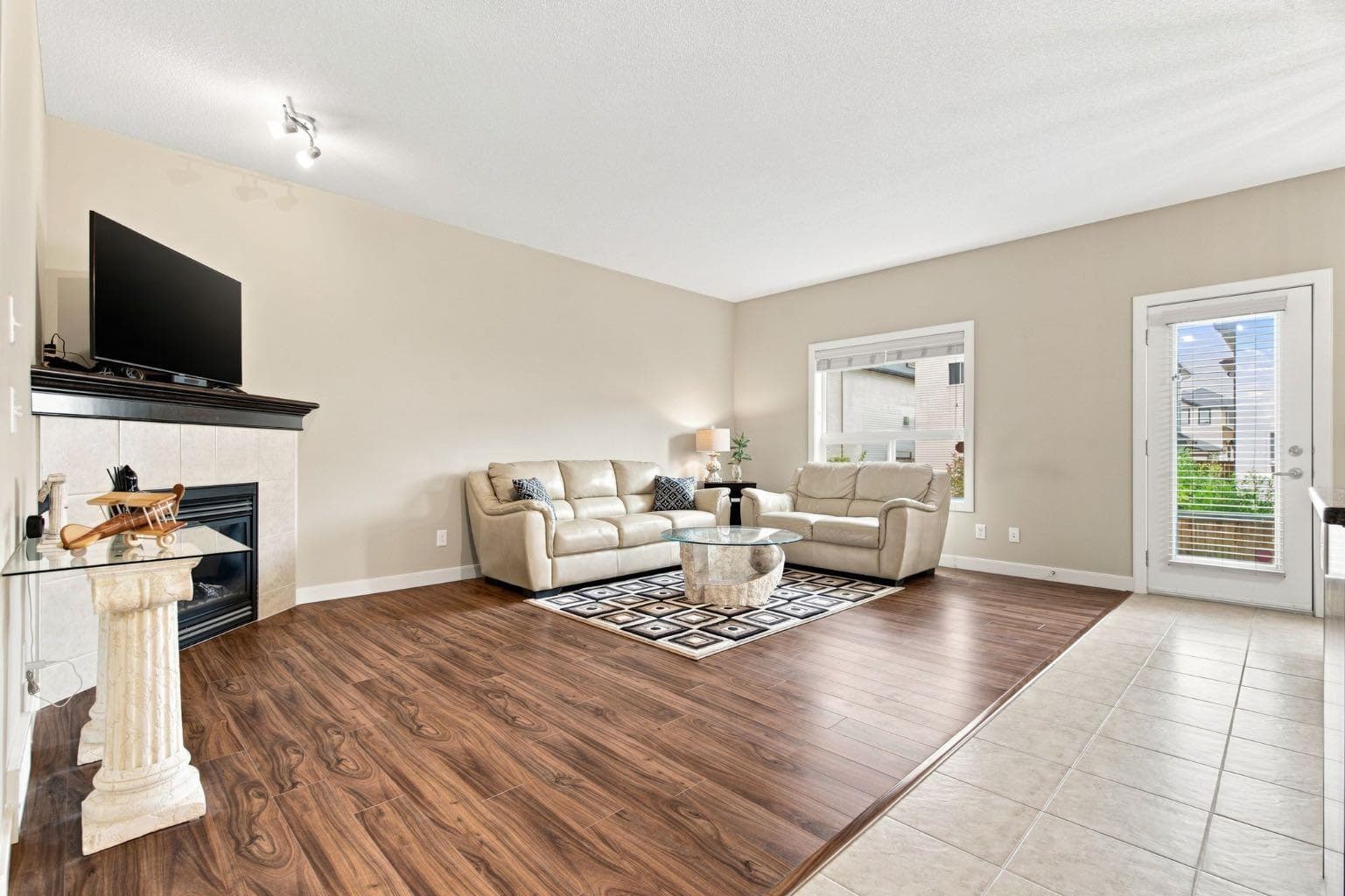 58 Everwoods Park SW — photo 5