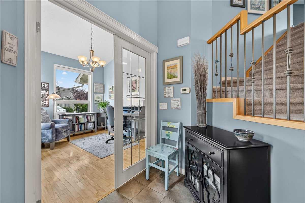 248 Springbank Villas SW — photo 3