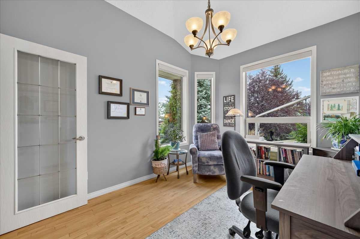 248 Springbank Villas SW — photo 5