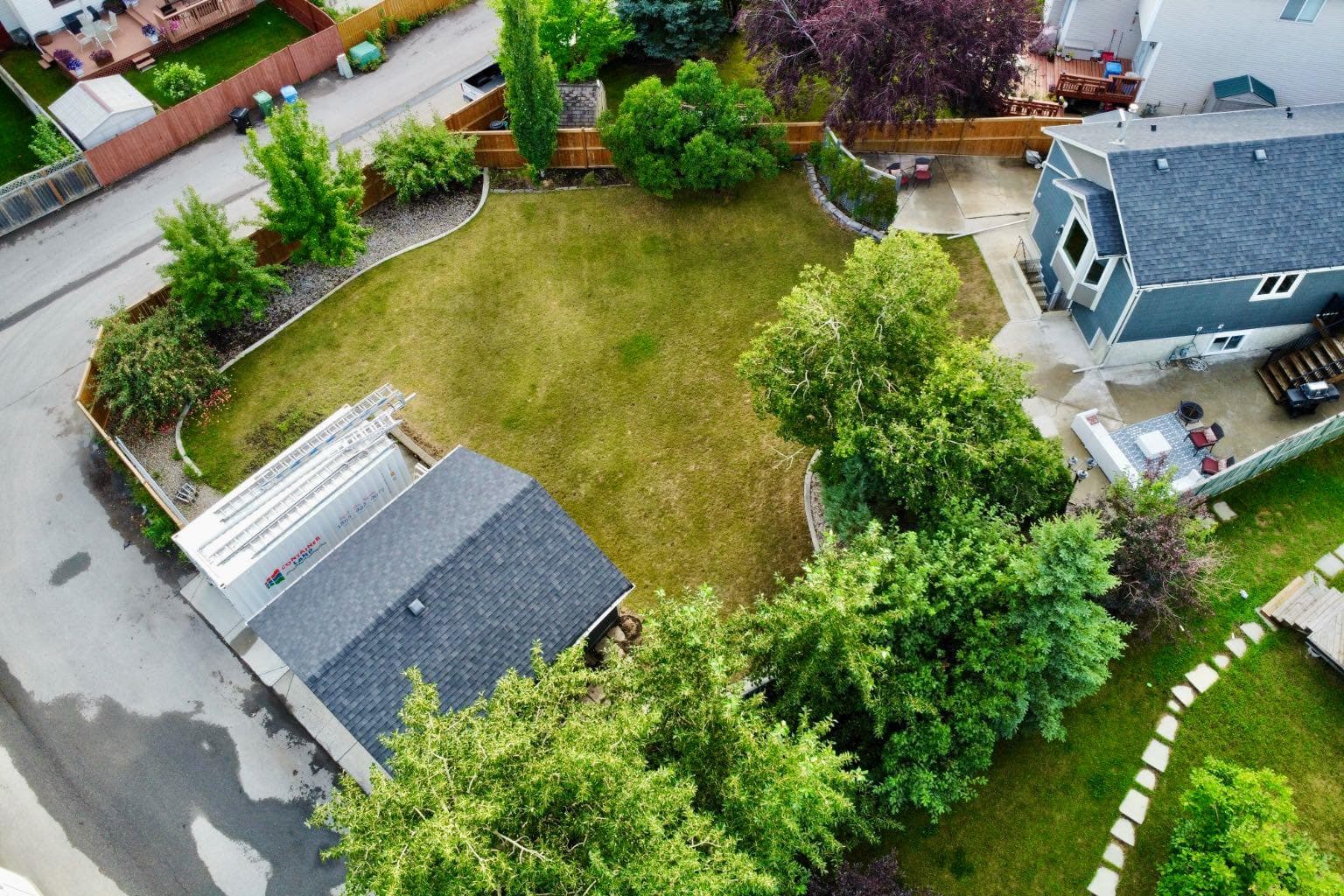 230 Mt Lorette Place SE — photo 2