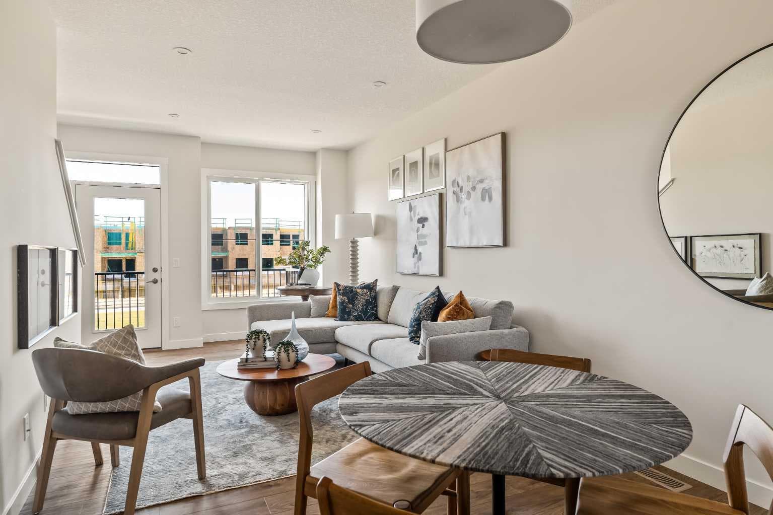 15020 Centre Street NE — photo 3
