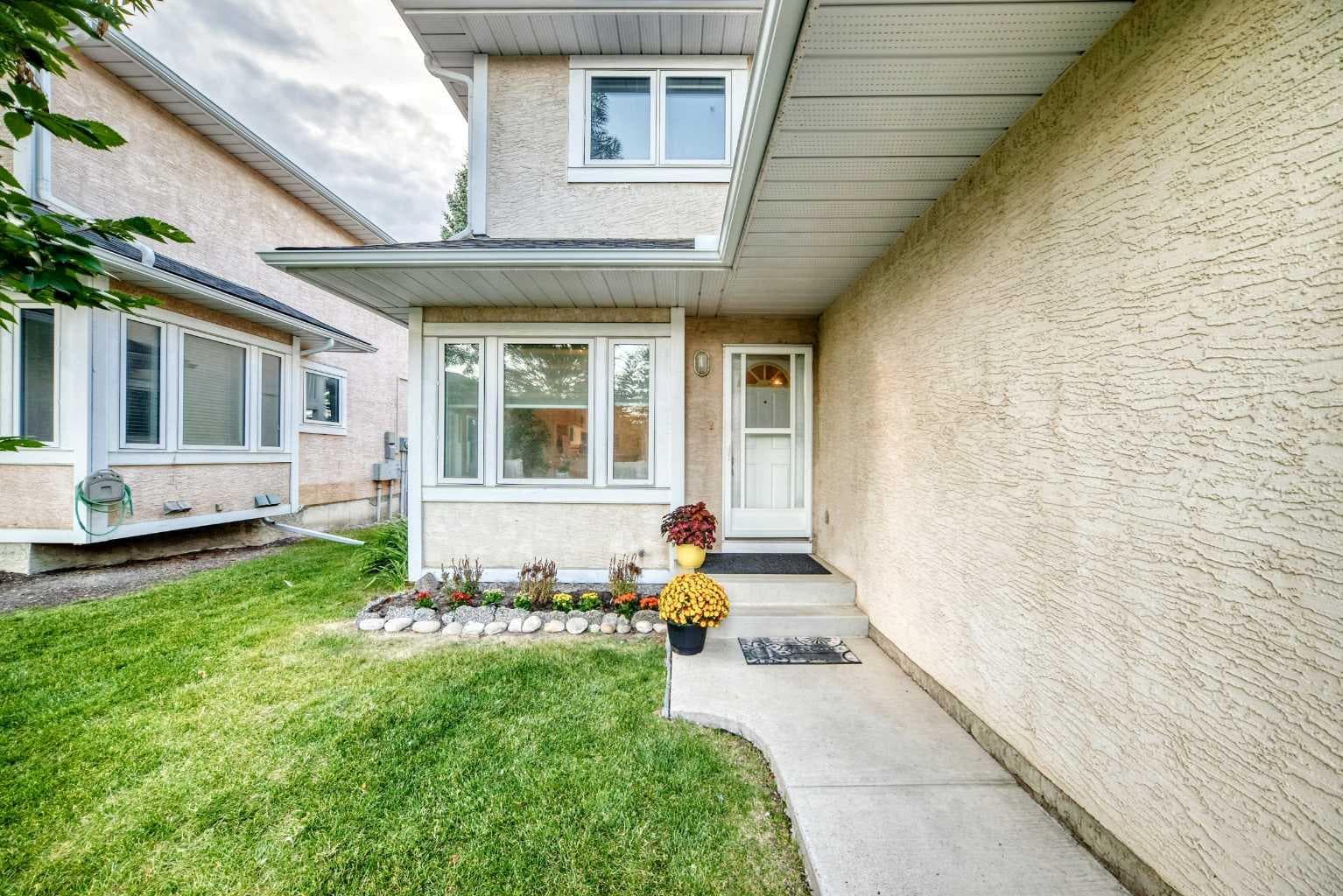 76, 388 Sandarac Drive NW — photo 3