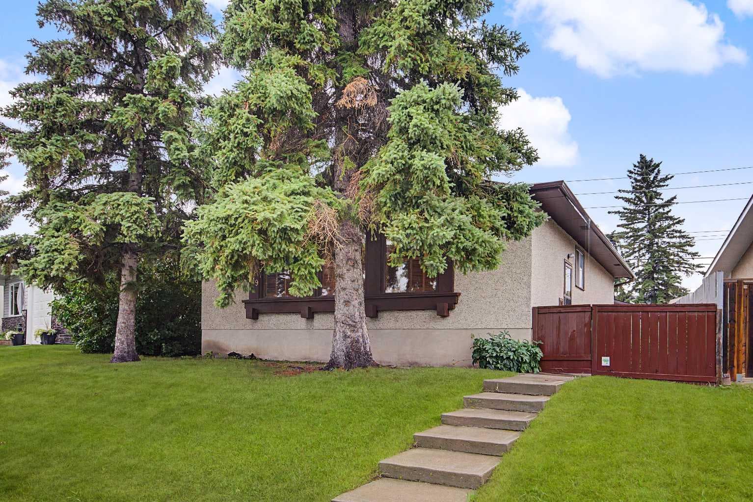 Detached in Penbrooke Meadows