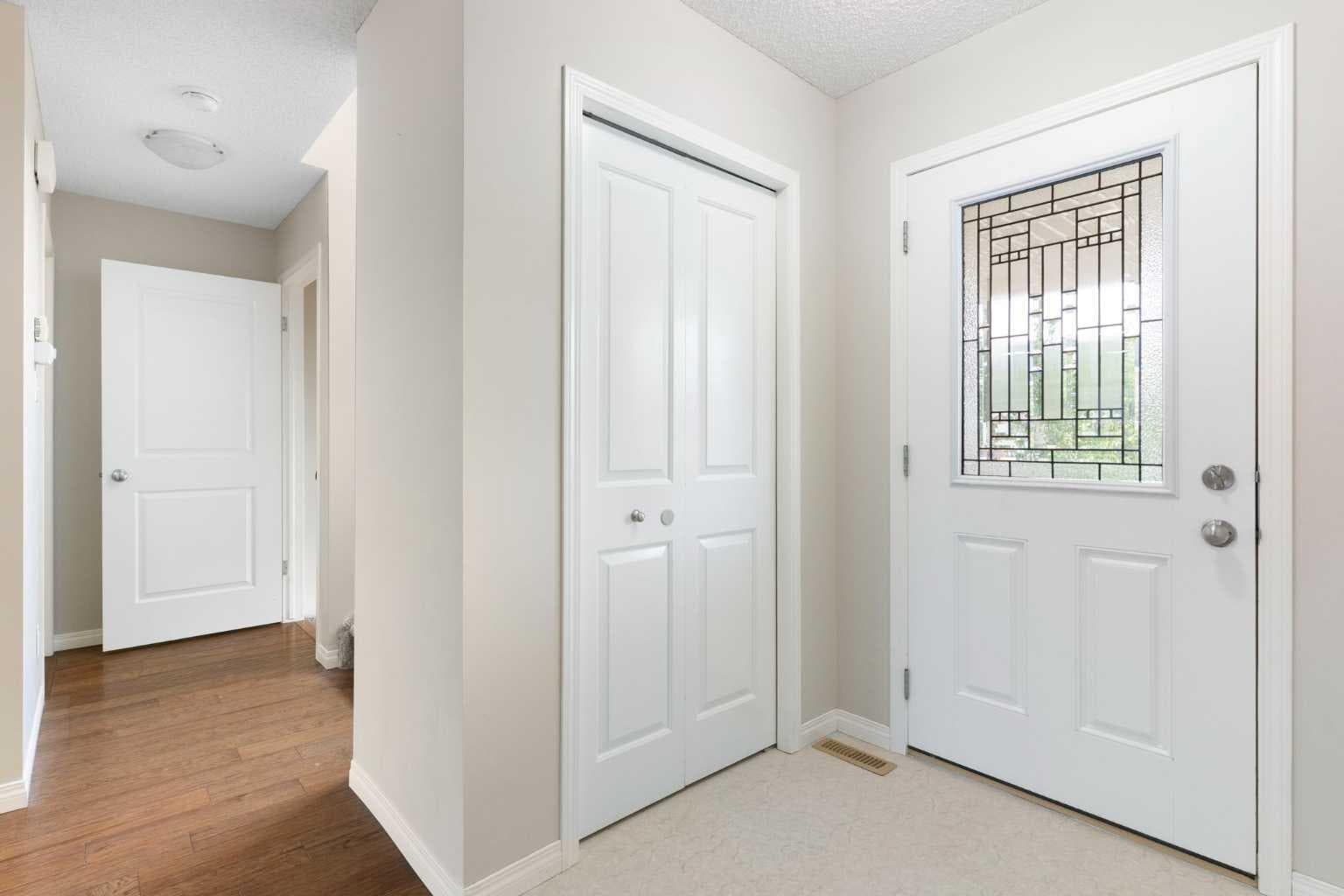 16 Fireside Way — photo 2