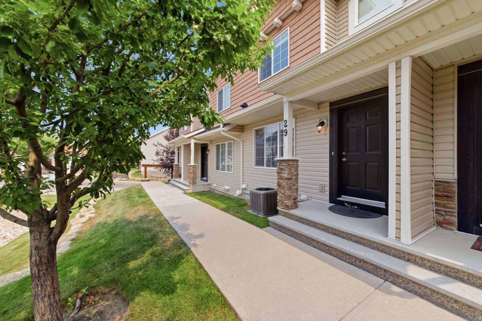 29 Pantego Lane NW — photo 3