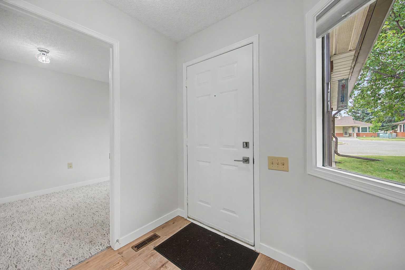 2640 Dovely Court SE — photo 3
