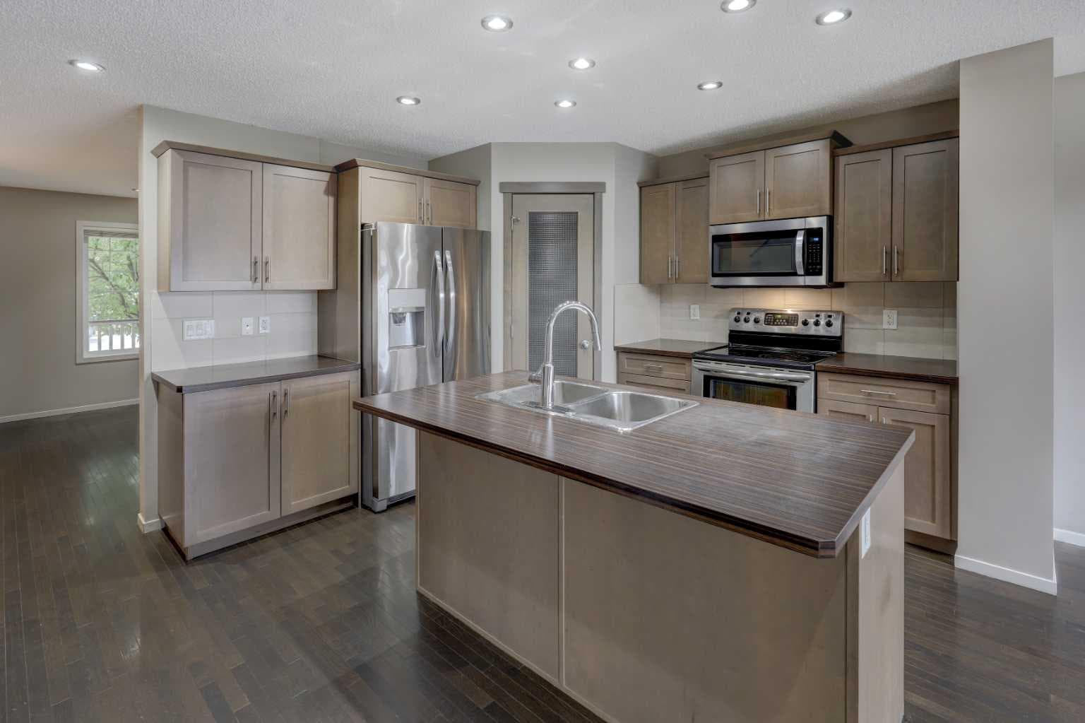36 Copperstone Court SE — photo 3