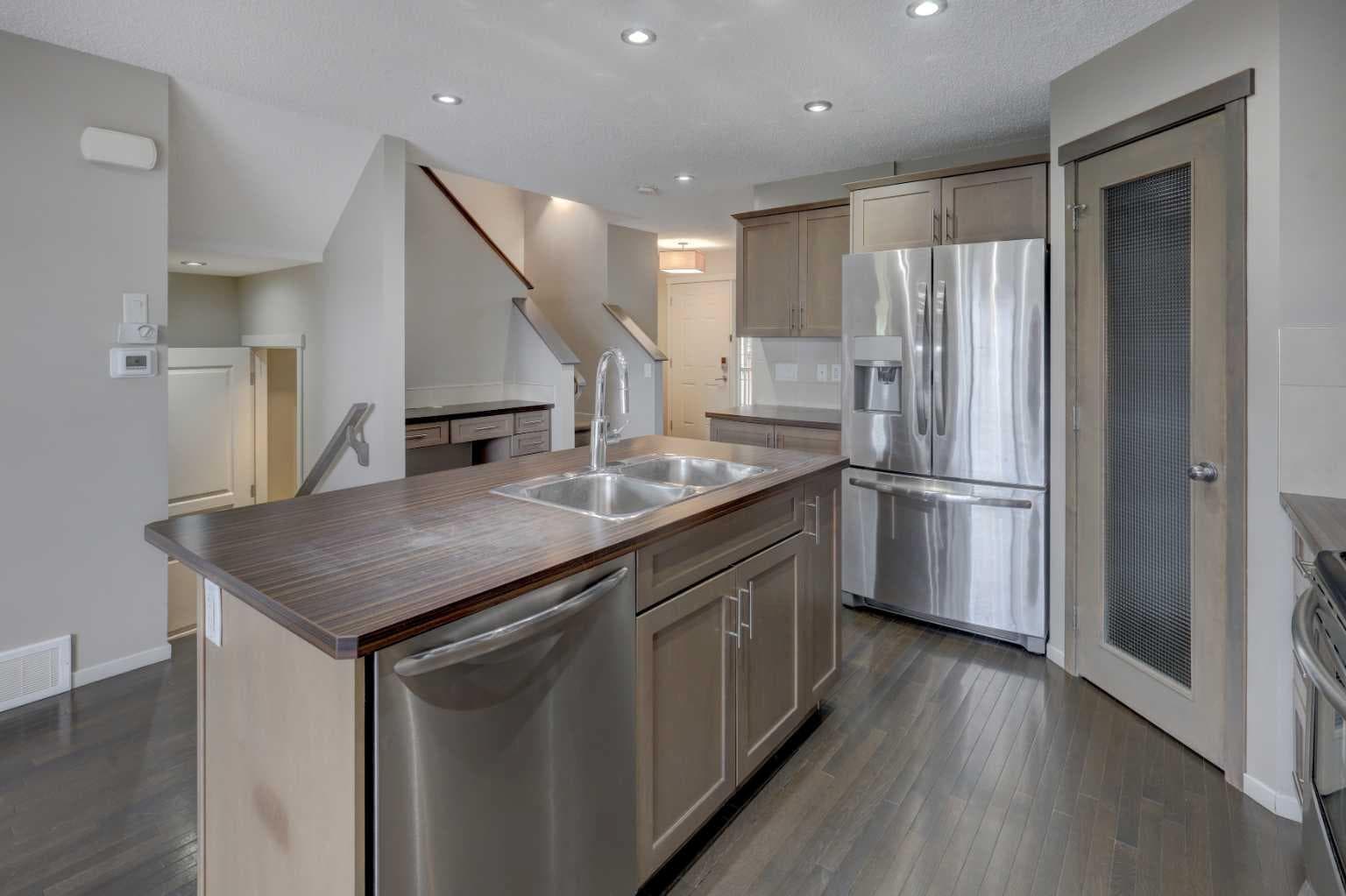 36 Copperstone Court SE — photo 5