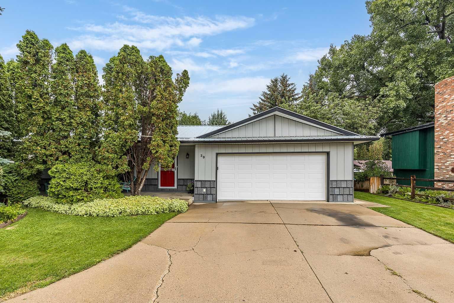 30 Noble Court SW — photo 1