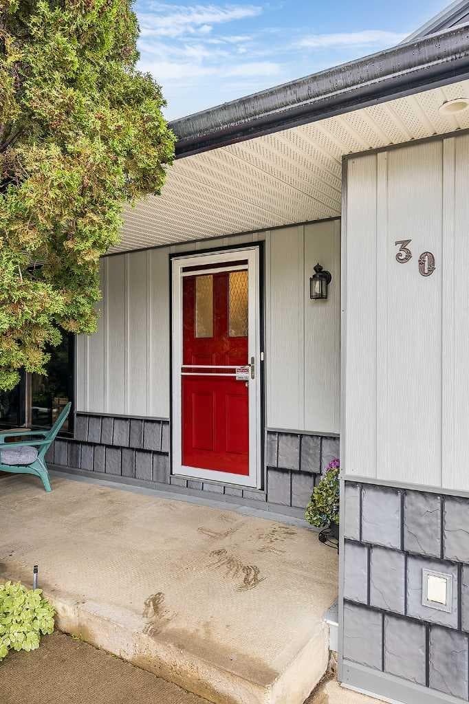 30 Noble Court SW — photo 4