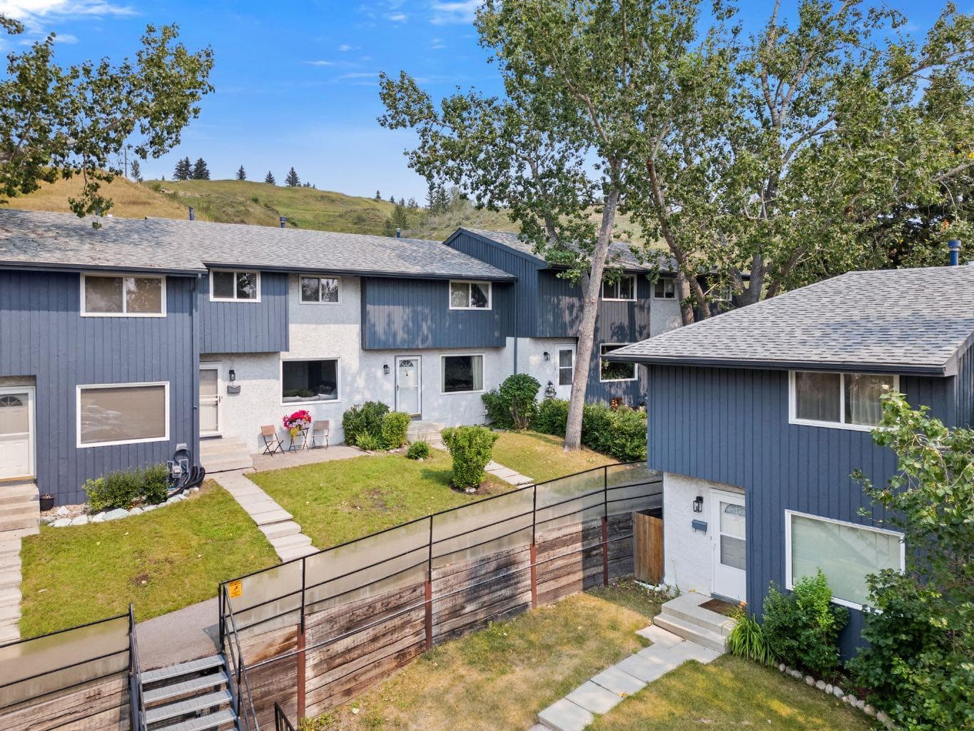 24, 800 Bowcroft Place — photo 2