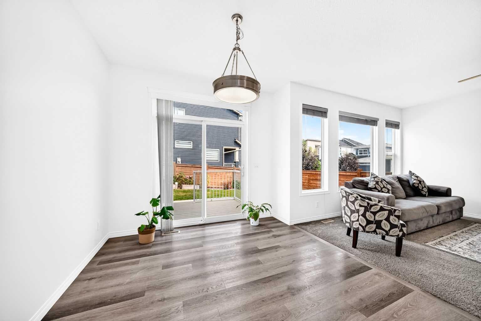 190 Sage Bluff Rise NW — photo 5