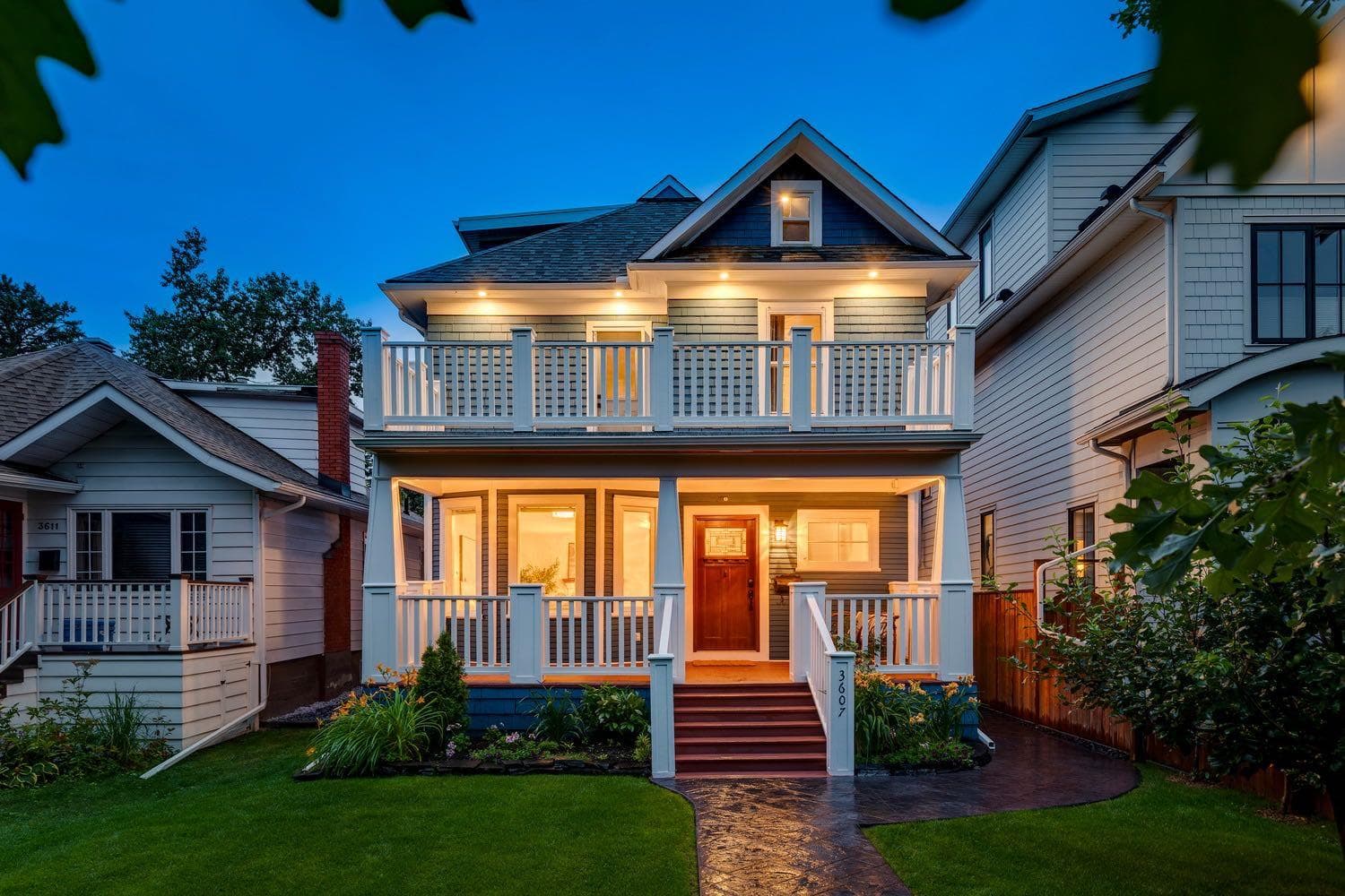 3607 7 Street SW — photo 1