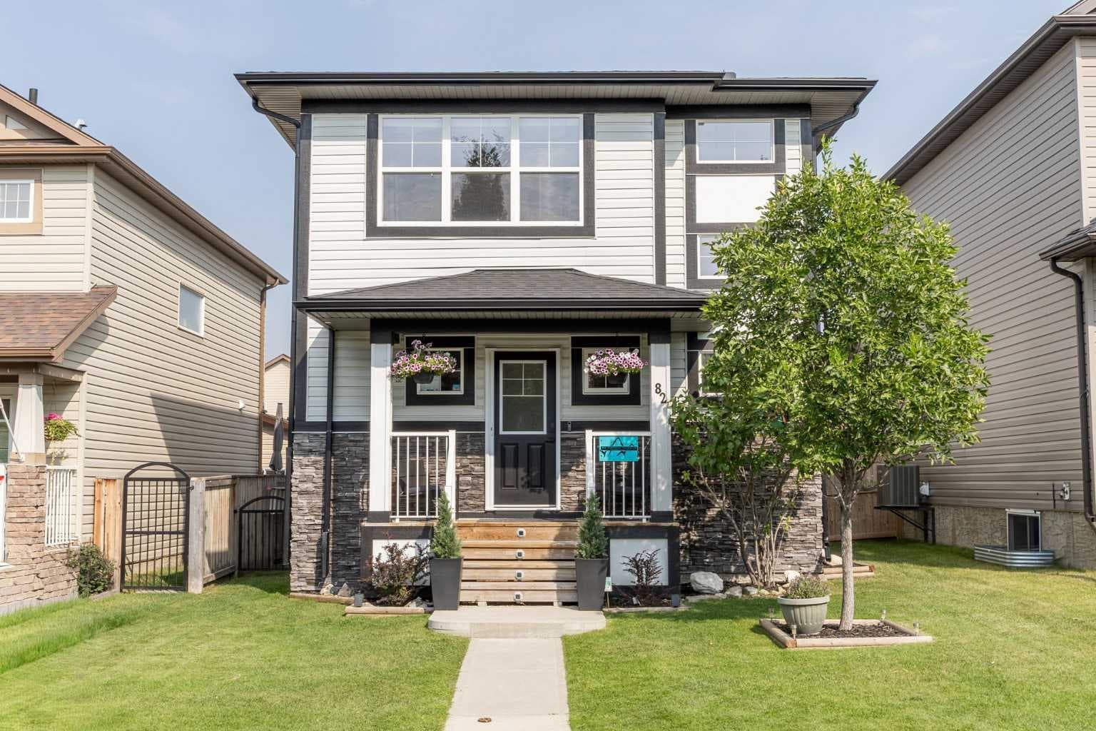 Detached in Cimarron Grove