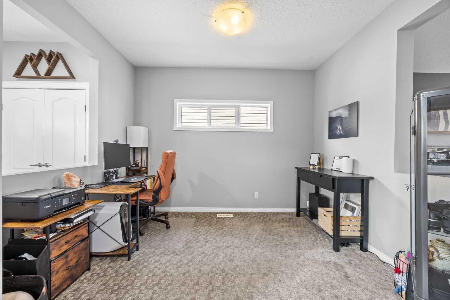 82 Cimarron Grove Close — photo 3