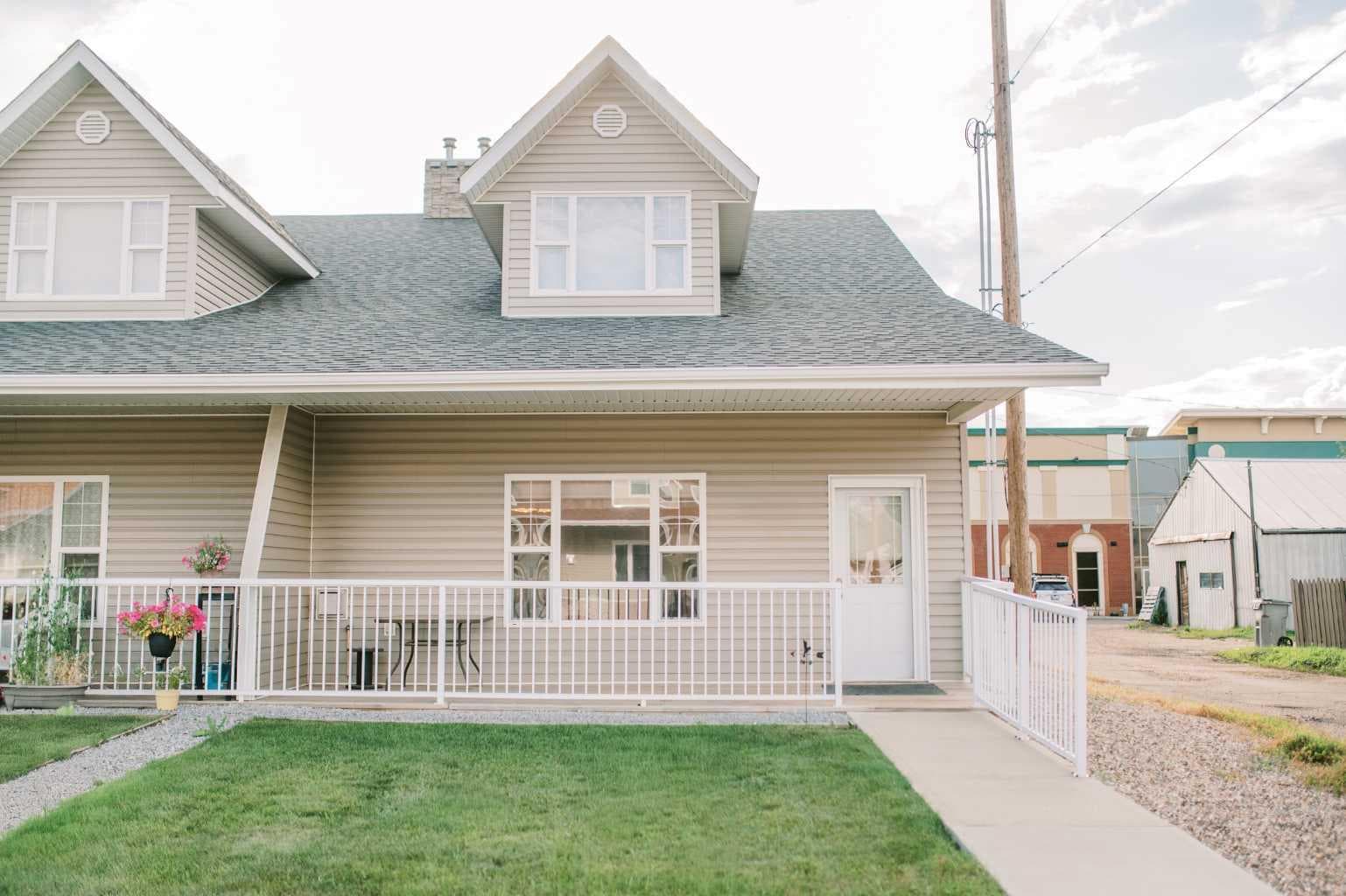 5014B 49 Street — photo 1