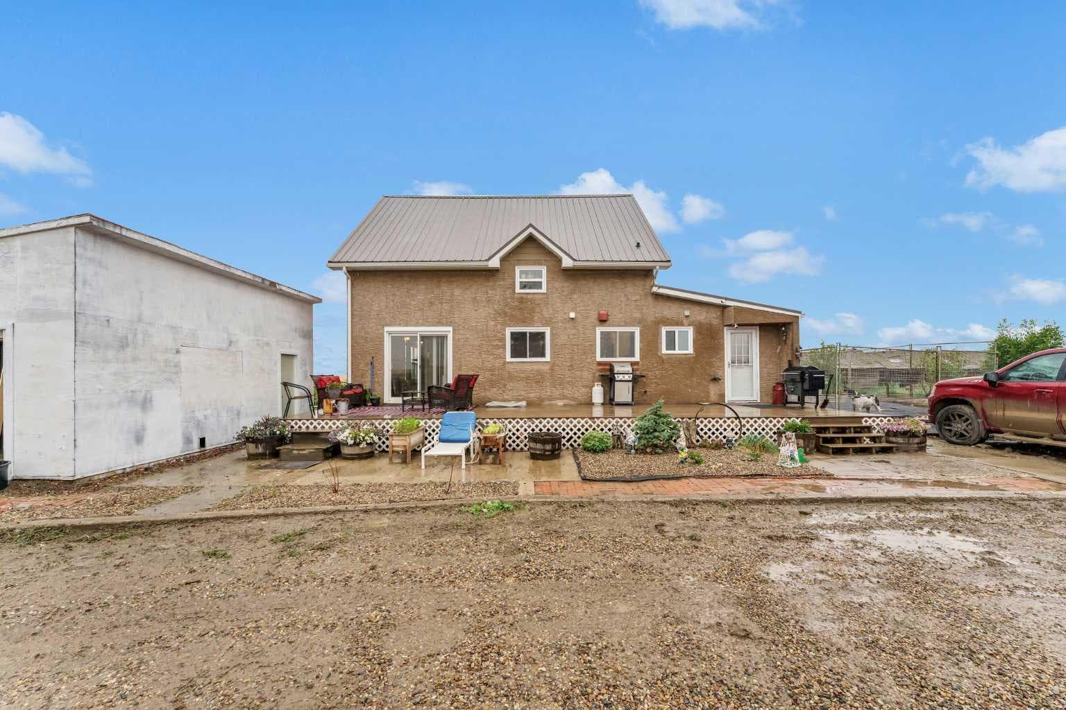115058 Range 94 Road N — photo 1