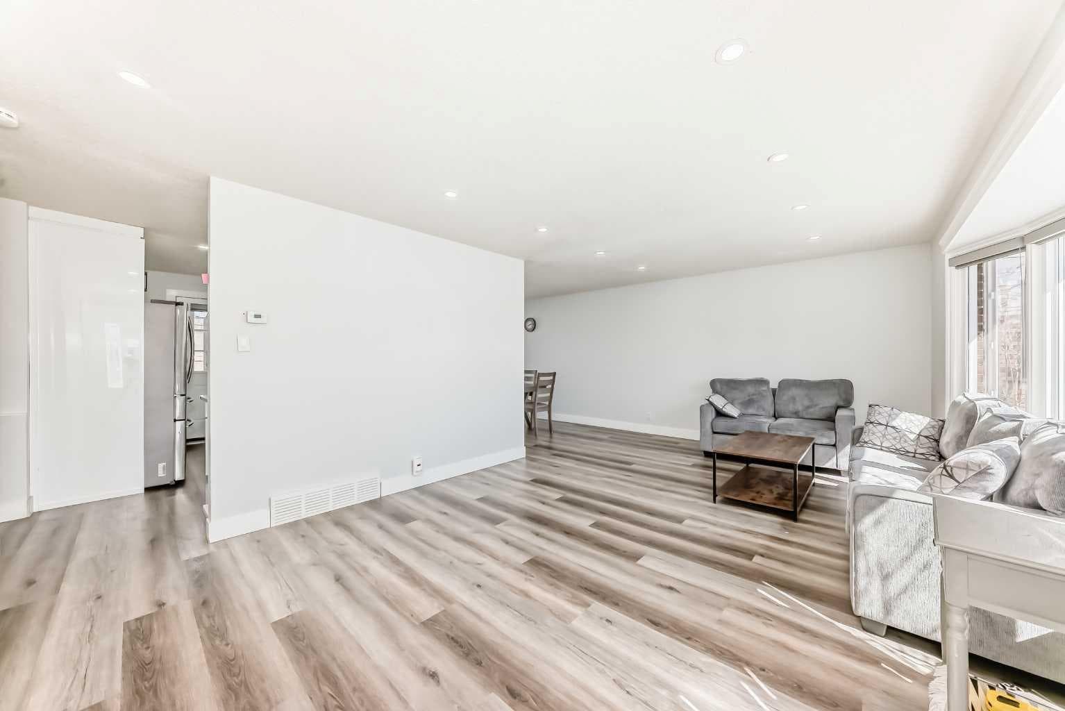 204 Whiteview Close NE — photo 4