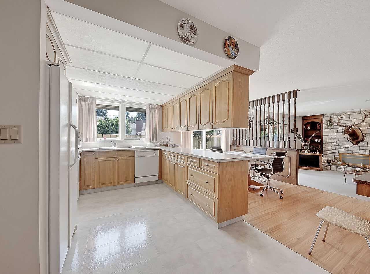 9556 Oakland Way SW — photo 4
