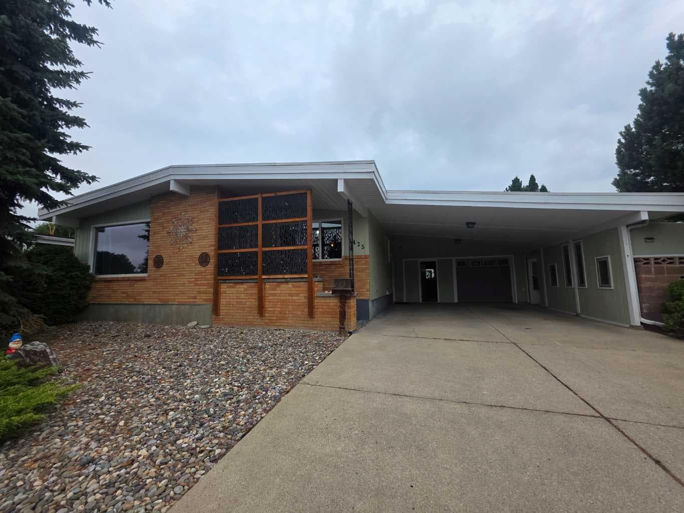 1425 Scenic Drive S — photo 2