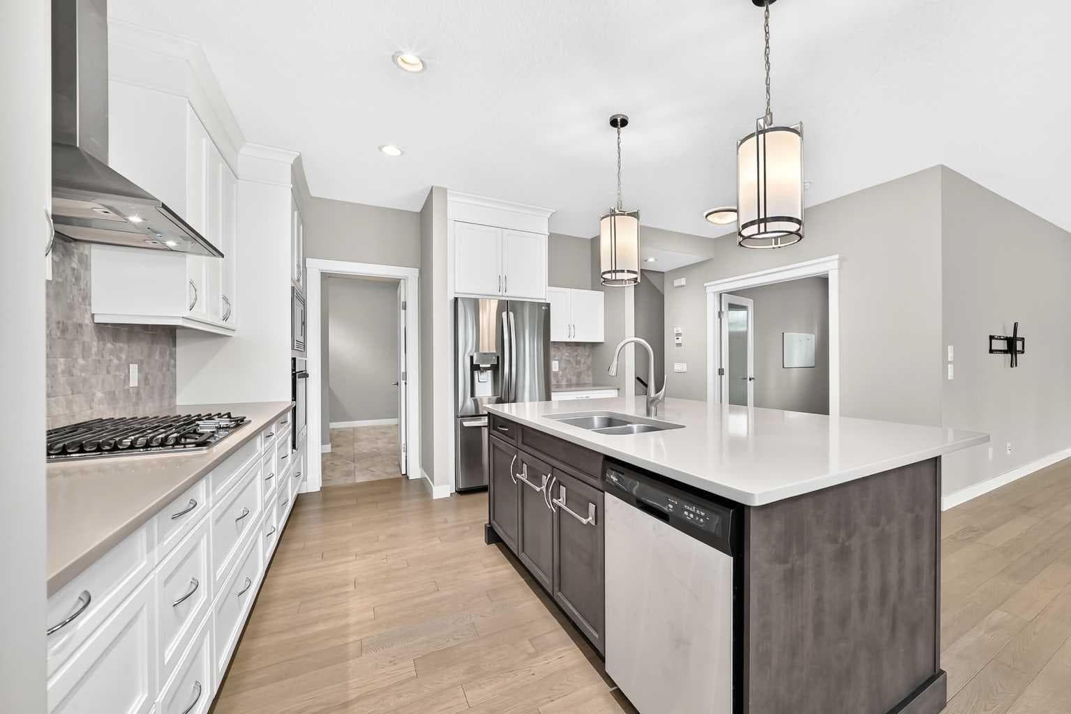 143 Stonemere Green — photo 4