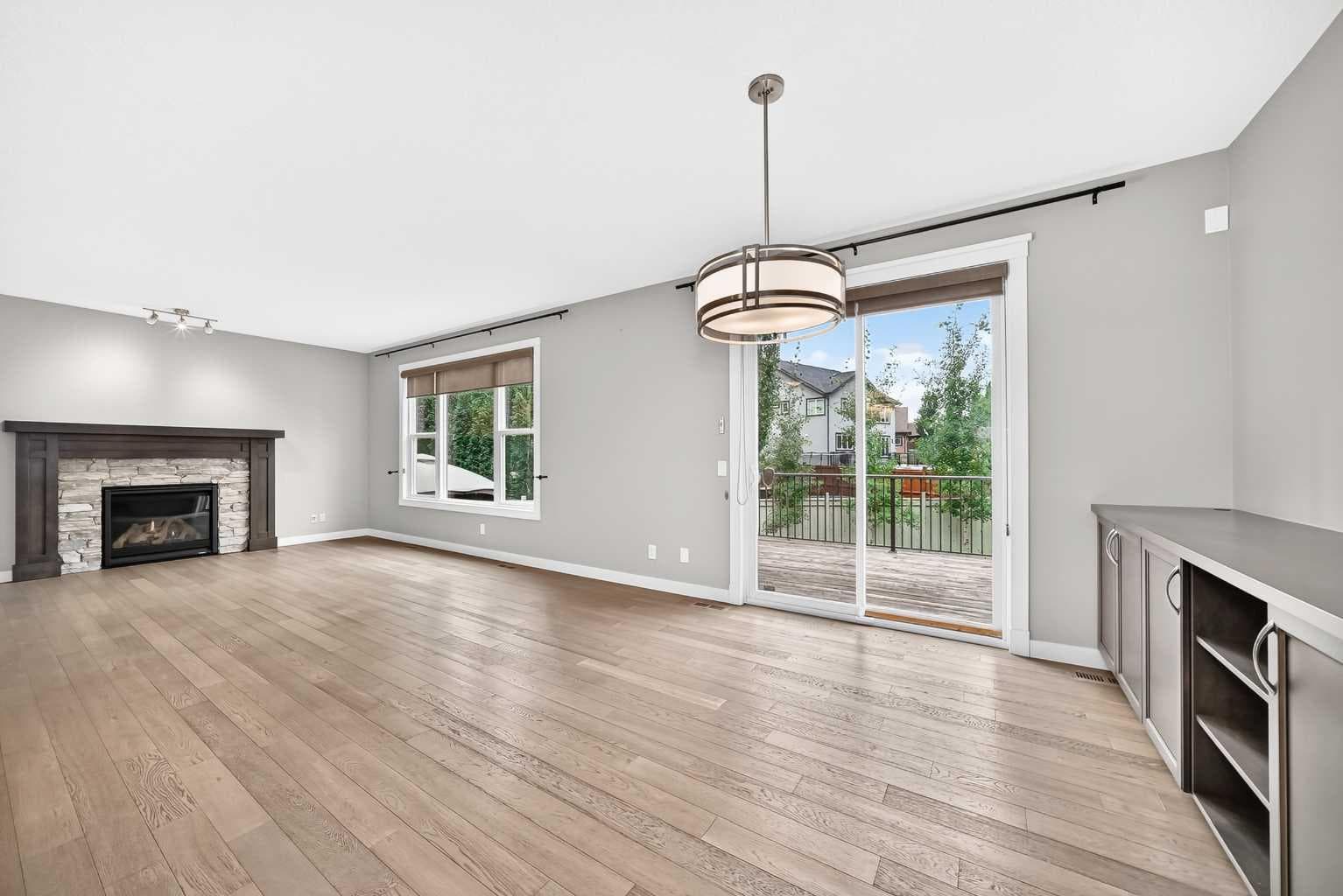 143 Stonemere Green — photo 5